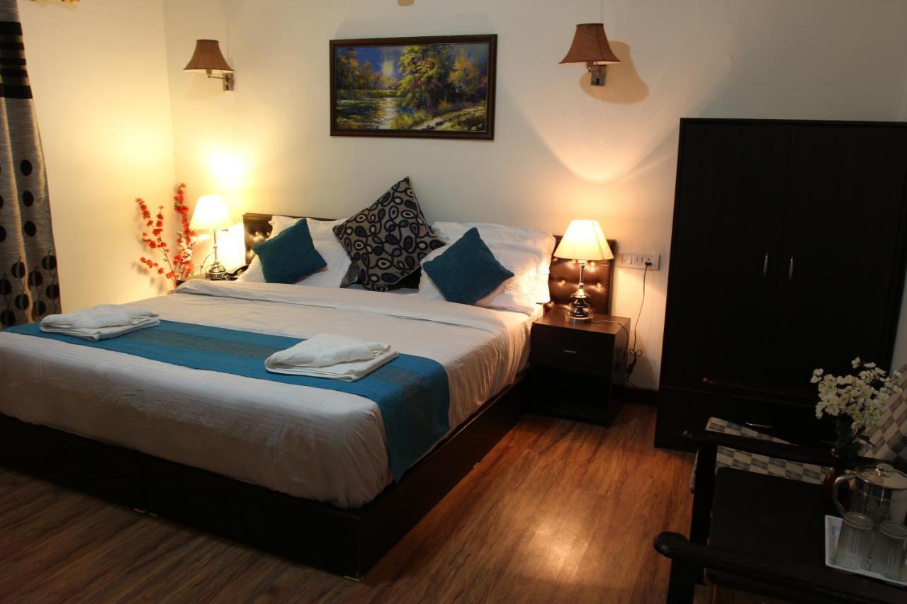 Hotel Nalanda Ladakh Лех Екстериор снимка