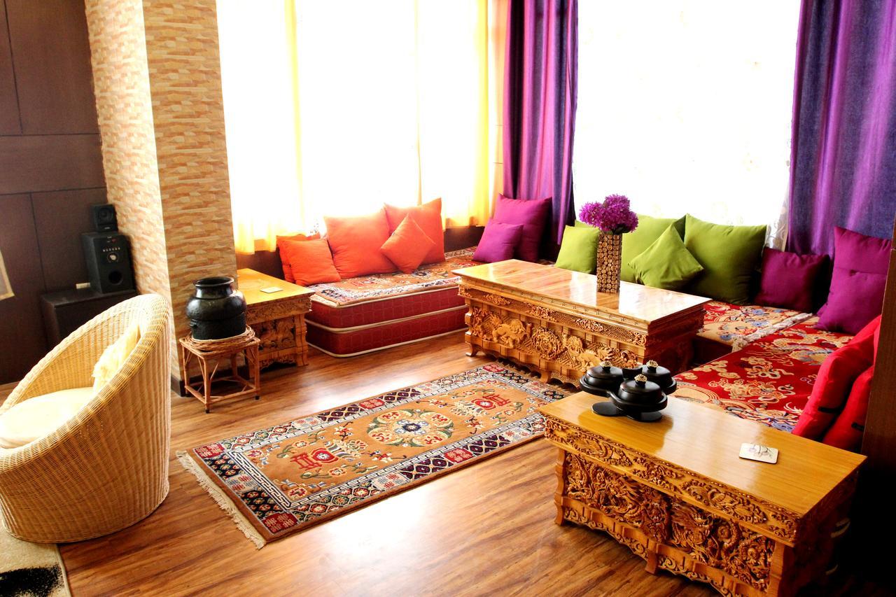 Hotel Nalanda Ladakh Лех Екстериор снимка