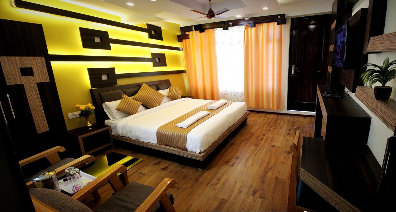 Hotel Nalanda Ladakh Лех Екстериор снимка