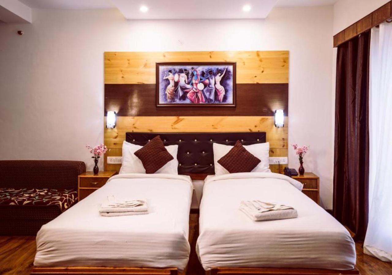 Hotel Nalanda Ladakh Лех Екстериор снимка